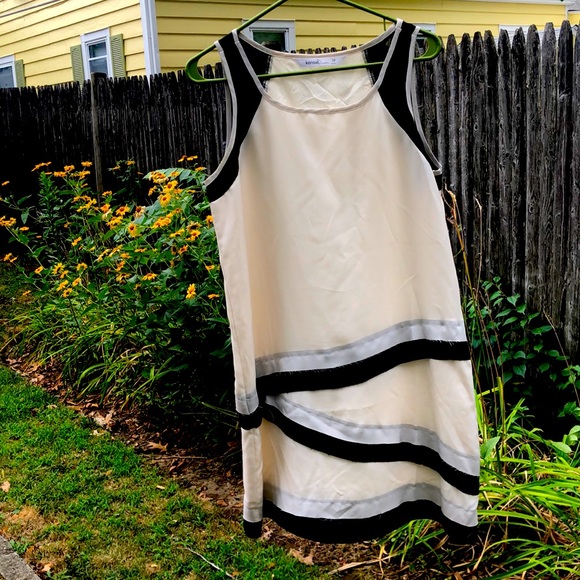 Kensie Dresses & Skirts - 🍀Lined Kensie dress